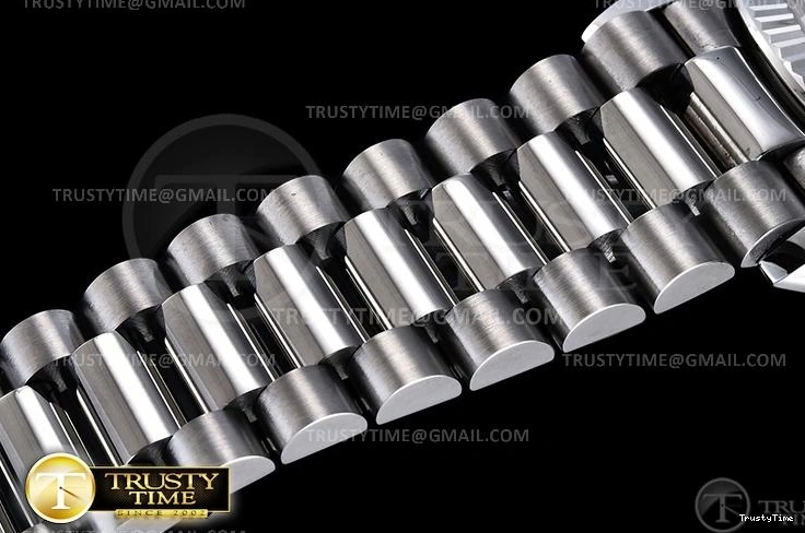 0812 Refined RDD0224H – DayDate 36mm 750